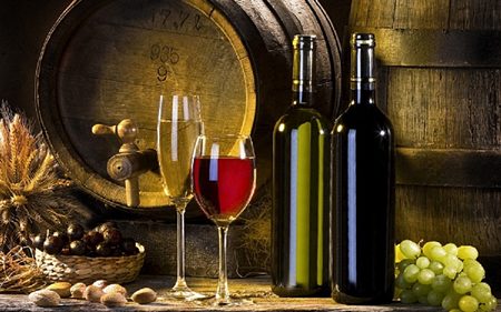 Ελληνικά κρασιά: Πώς κινήθηκαν οι εξαγωγές το 2020 - Μειώθηκαν οι εξαγωγές των ελληνικών κρασιών στις ευρωπαϊκές αγορές αλλά και στις τρίτες χώρες.