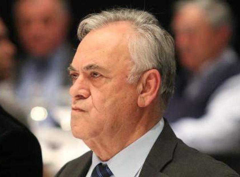 dragasakis-k-708_5_F8375