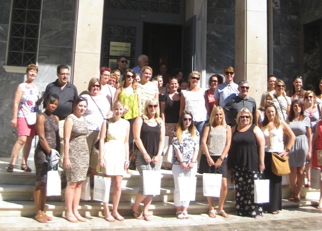 Εικόνες από την επίσκεψη των TOUR OPERATORS από την Αγγλία, στα πλάισια της πρωτοβουλείας του Επιμελητηρίου "CULTURE and SHOPPING" που σκοπό έχει την προσέλκυση τουριστών στην περιοχή μας...