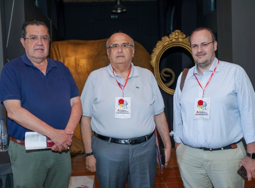 2 φωτο