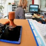 Δικαιολογητικά: Τι αλλάζει στα «χαρτιά» που παίρνουμε από το Δημόσιο