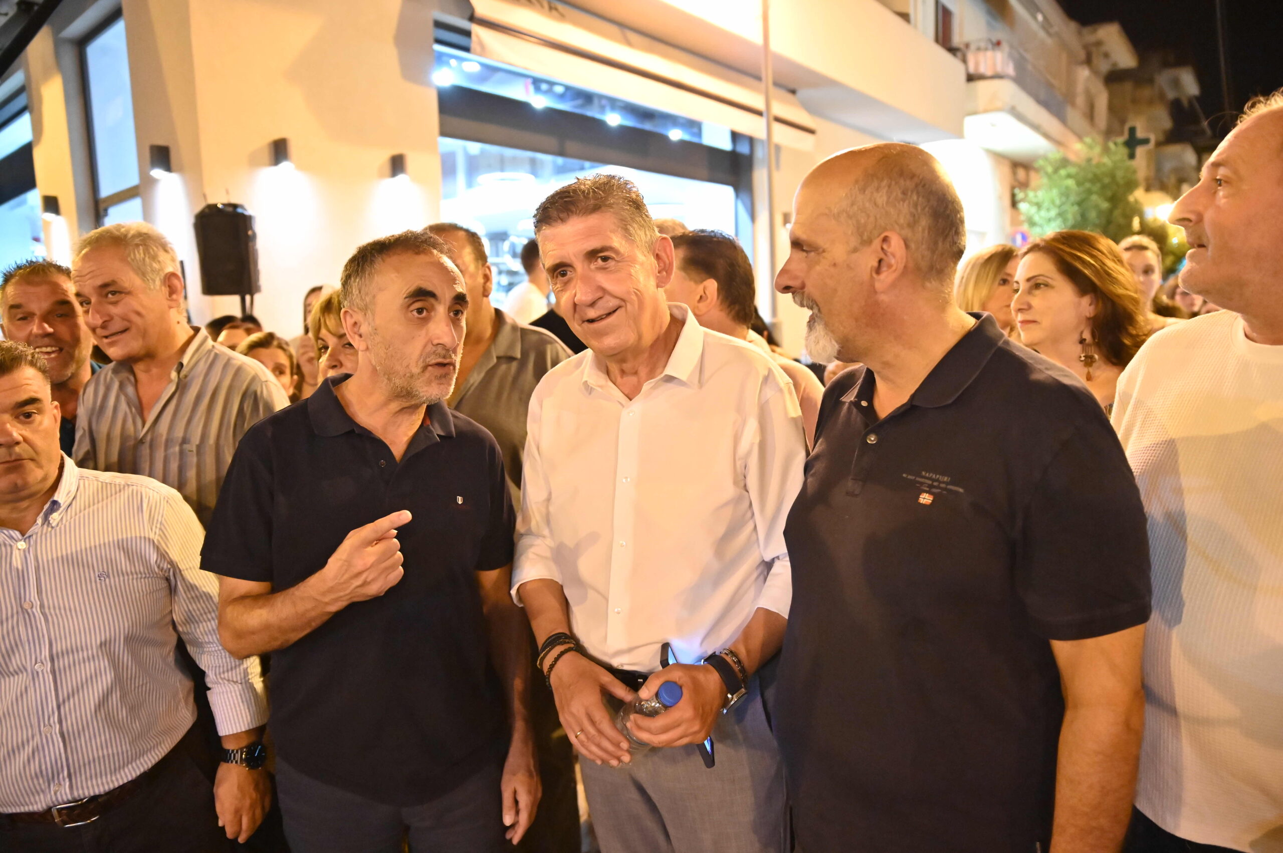 Κάτω Αχαΐα: Η «Βραδιά Εμπορίου» έδωσε ζωή στην αγορά και στήριξε την τοπική επιχειρηματικότητα
